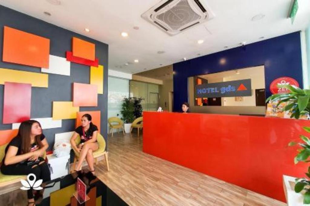 Capital O 90574 Hotel Glo Kuala Lumpur Luaran gambar